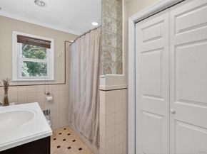 149 Curtis Lane, Yonkers NY 10710