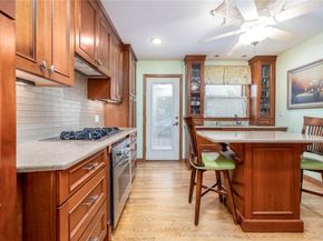 35 Yorkshire Road, Rockville Centre NY 11570