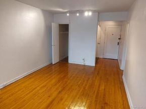 55 Ehrbar Avenue 1M, Mount Vernon NY 10552