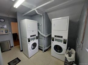 55 Ehrbar Avenue 1M, Mount Vernon NY 10552