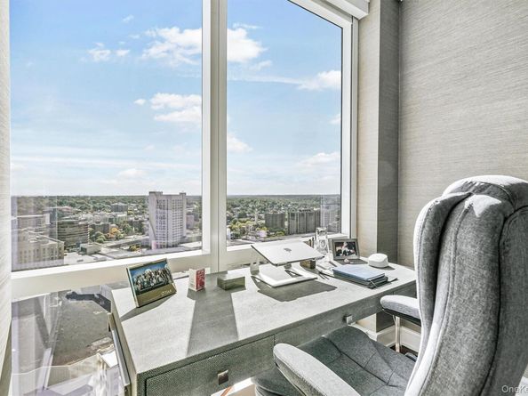 5 Renaissance Square 28E, White Plains NY 10601