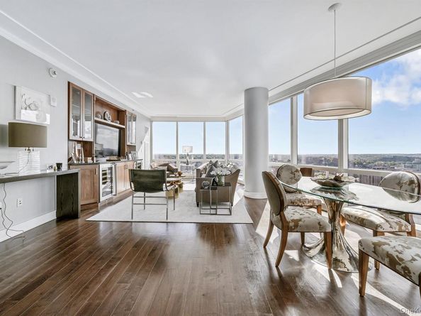5 Renaissance Square 28E, White Plains NY 10601