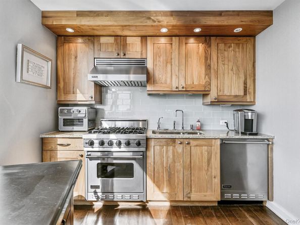 5 Renaissance Square 28E, White Plains NY 10601