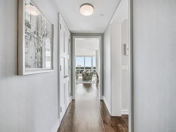 5 Renaissance Square 28E, White Plains NY 10601