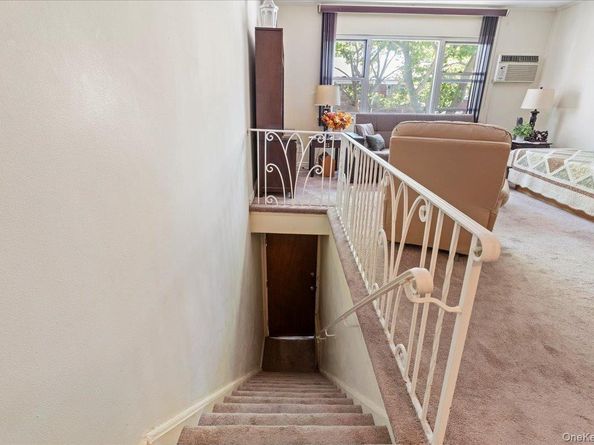 87-44 Marengo Street 2A, Holliswood NY 11423