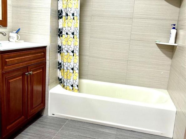 144-69 Barclay 3D, Flushing NY 11355