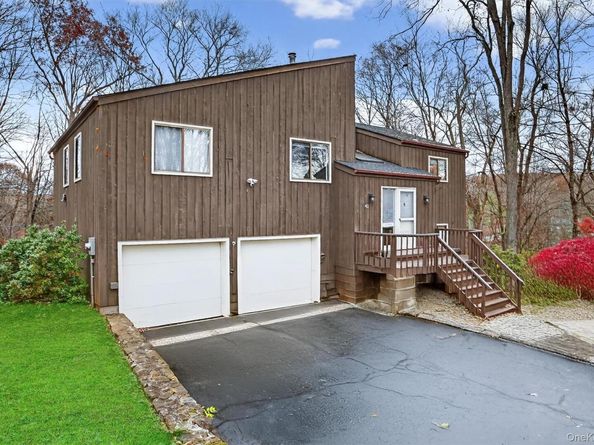 42 Maple Moor Lane, Cortlandt Manor NY 10567