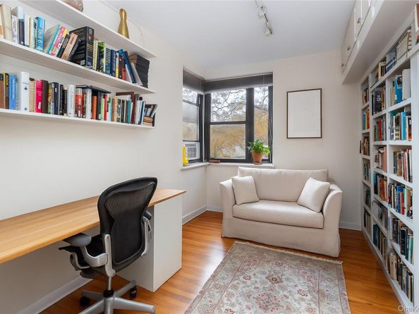 611 W 239 Street 3F, Bronx NY 10463