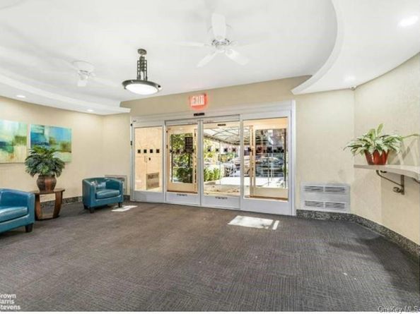 611 W 239 Street 3F, Bronx NY 10463