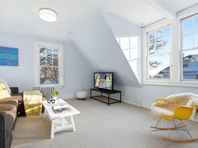 10 Circle Avenue, Larchmont NY 10538