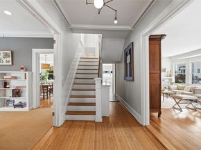 10 Circle Avenue, Larchmont NY 10538