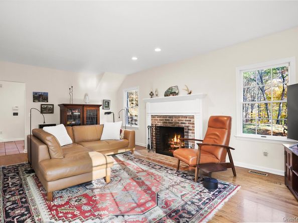 517 Old Chappaqua Road, Briarcliff Manor NY 10510