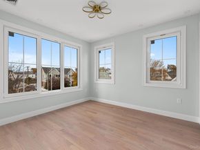 1035 Glen Drive, Franklin Square NY 11010