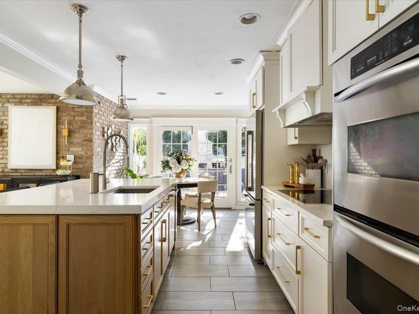 25 Morris Street, Port Jefferson Station NY 11776