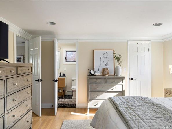 25 Morris Street, Port Jefferson Station NY 11776