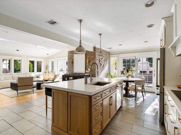 25 Morris Street, Port Jefferson Station NY 11776