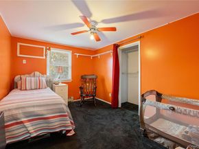 959 N 5th Street, New Hyde Park NY 11040