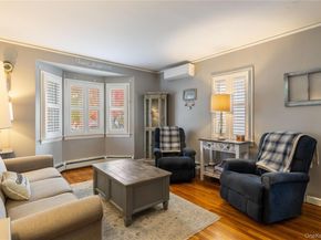 959 N 5th Street, New Hyde Park NY 11040