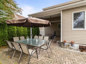 959 N 5th Street, New Hyde Park NY 11040