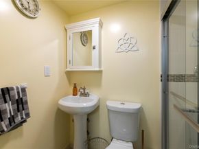 959 N 5th Street, New Hyde Park NY 11040