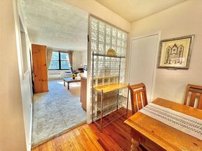 139-15 83 Avenue 409, Briarwood NY 11435