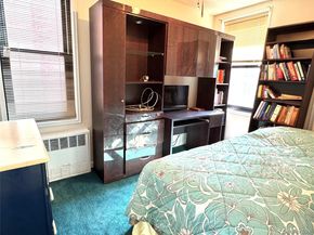 139-15 83 Avenue 409, Briarwood NY 11435