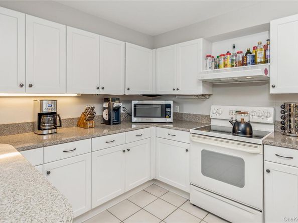 18 N Broadway 411, Tarrytown NY 10591