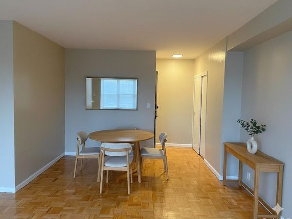 3 Fordham Hill Oval 4h, Bronx NY 10468