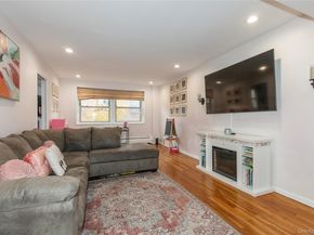 45 HILLPARK Avenue 2L, Great Neck NY 11021