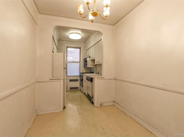 76-12 35th Avenue 1B, Jackson Heights NY 11372