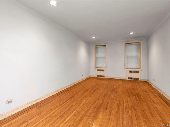 76-12 35th Avenue 1B, Jackson Heights NY 11372