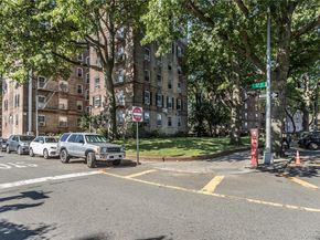 51-28 30 Avenue 3, Woodside NY 11377