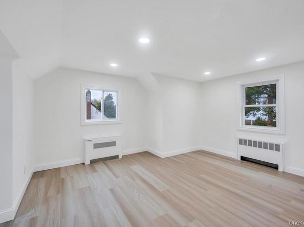 2737 Sheila Court, East Meadow NY 11554