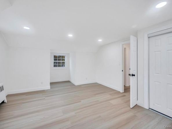 2737 Sheila Court, East Meadow NY 11554