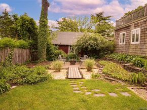 301 Park Lane, Douglaston NY 11363
