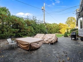 158 Old Courthouse Road, Manhasset Hills NY 11040