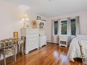 158 Old Courthouse Road, Manhasset Hills NY 11040