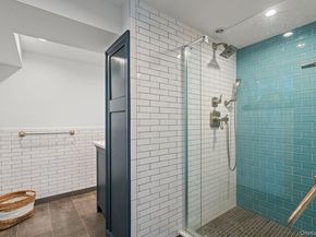 158 Old Courthouse Road, Manhasset Hills NY 11040