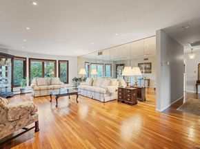 158 Old Courthouse Road, Manhasset Hills NY 11040