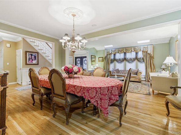 3056 Valentine Place, Wantagh NY 11793