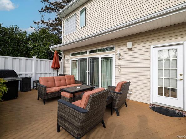 3056 Valentine Place, Wantagh NY 11793