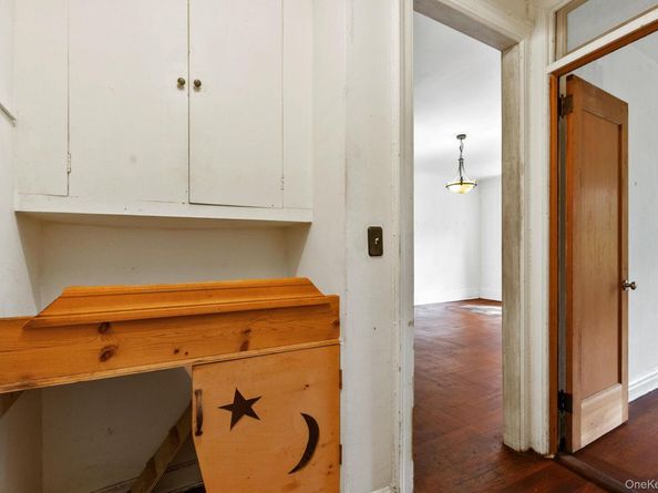 525 W 238th Street 1N, Bronx NY 10463