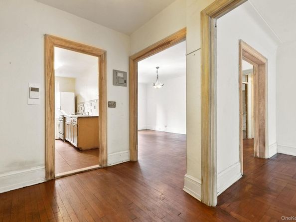 525 W 238th Street 1N, Bronx NY 10463