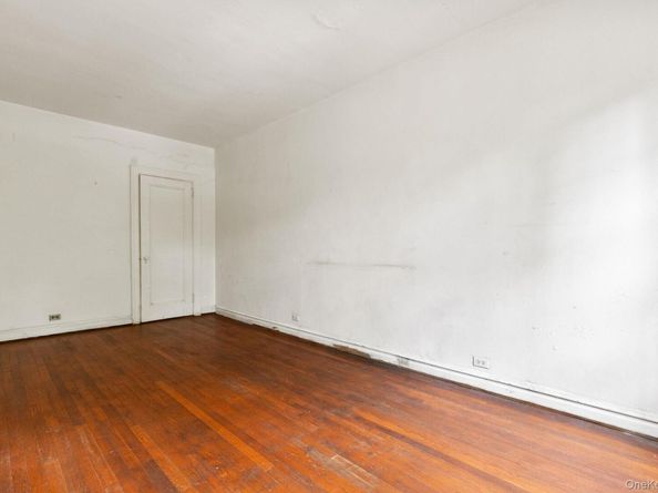 525 W 238th Street 1N, Bronx NY 10463