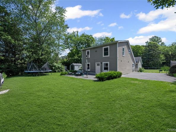 1113 Joselson Avenue, Bay Shore NY 11706