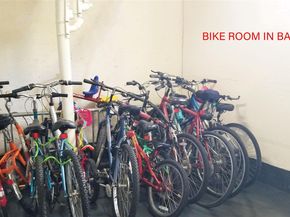 6 W West Mill Drive 2D, Great Neck NY 11021