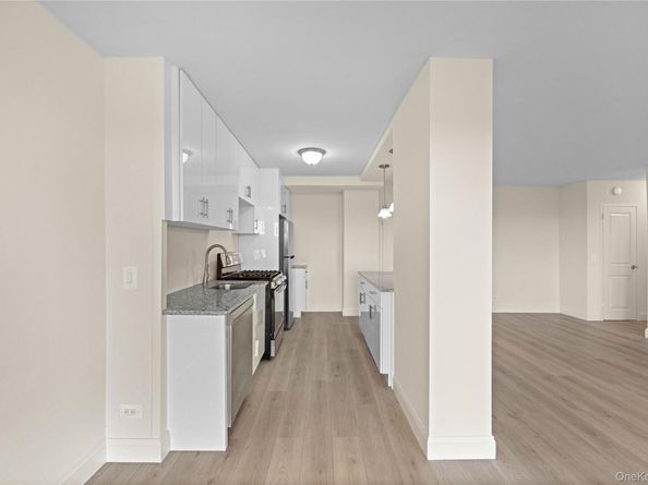 820 Boynton Avenue 17B, Bronx NY 10473