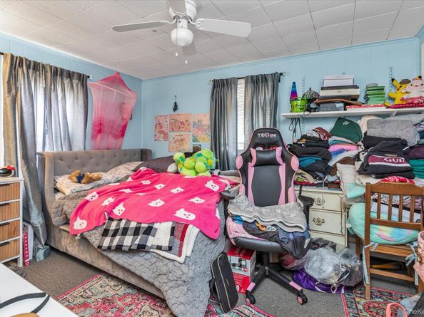 8 Jackson Street, Glen Cove NY 11542