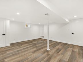 253 Versa Place, Sayville NY 11782