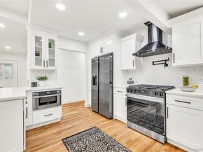 253 Versa Place, Sayville NY 11782